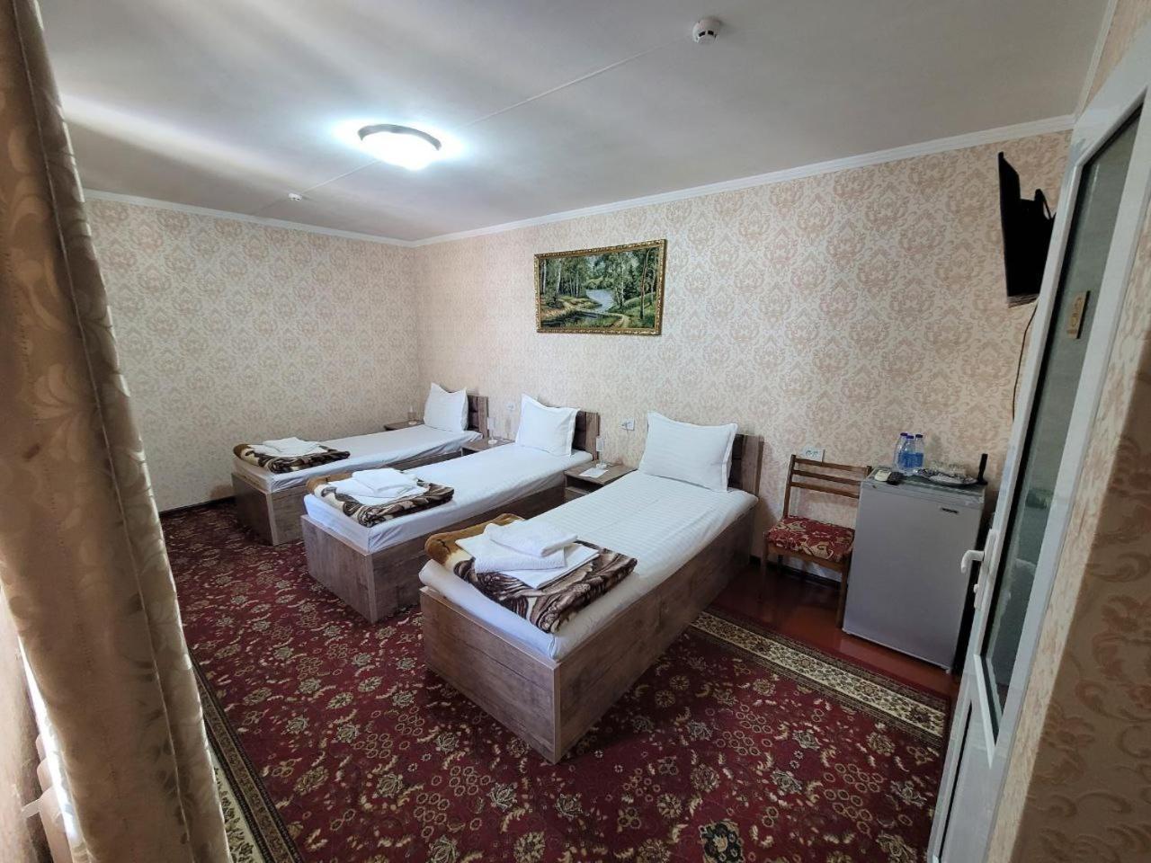 Gulnara Guesthouse Tasken Kültér fotó